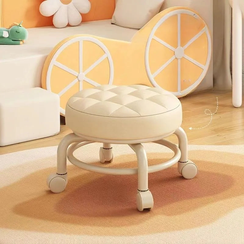 ROLLING STOOL WITH WHEELS