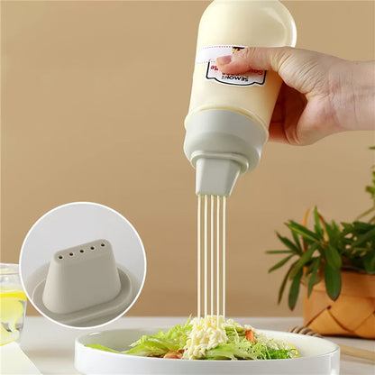 SQUEEZE SAUCE BOTTLE FOUR HOLE