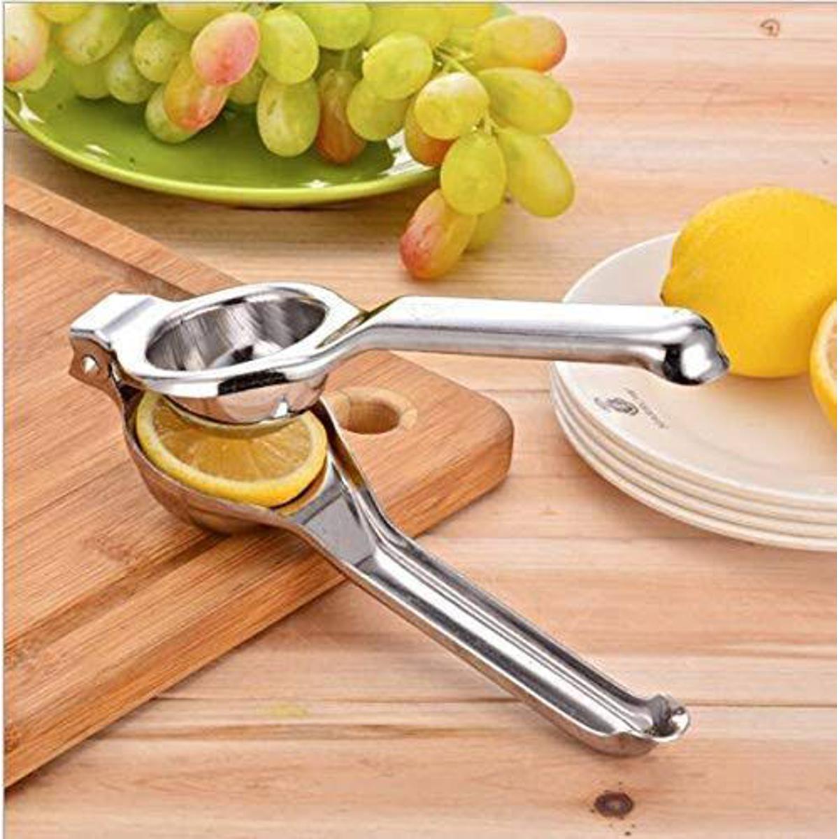 PRODESIRE™ STAINLESS STEEL LEMON SQUEEZER