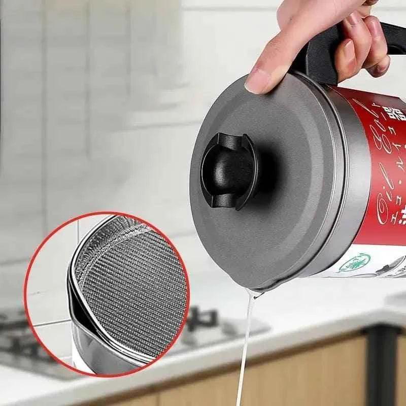 STAINLESS STEEL COOKING OIL FILTER POT WITH 1.4 LITER CAPACITY