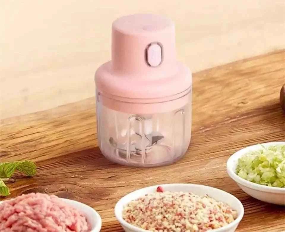 MINI ELECTRIC CHOPPER 250ML – PORTABLE VEGETABLE CUTTER FOR EASY COOKING