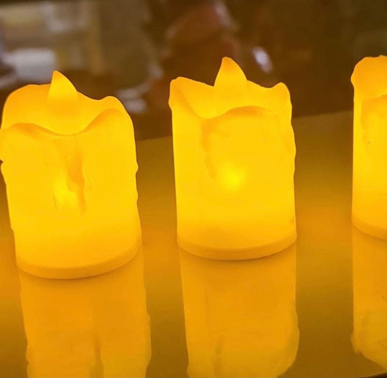 SET OF 3 SAFE FLAMELESS LED TEA LIGHTS WITH WARM GLOW