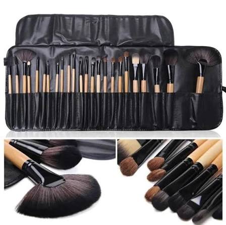 PRODESIRE™ BOBBI BROWN (24 PCS SET) MAKEUP BRUSH (IMPORTED)