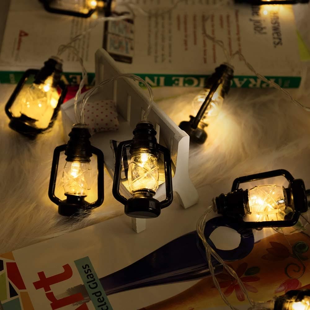DECORATIVE VINTAGE LANTERN STRING LIGHTS SET OF 10