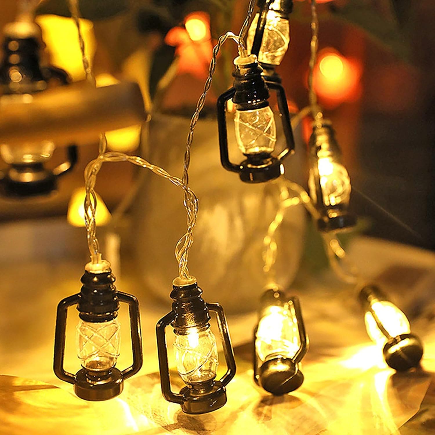 DECORATIVE VINTAGE LANTERN STRING LIGHTS SET OF 10