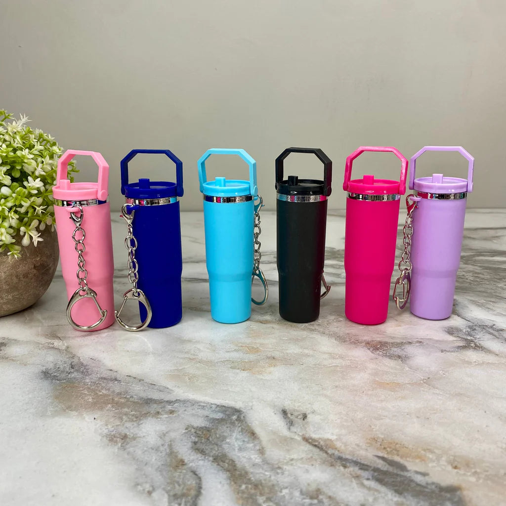 COLORFUL MINI TUMBLER KEYCHAIN – UNIQUE & ATTRACTIVE STYLE