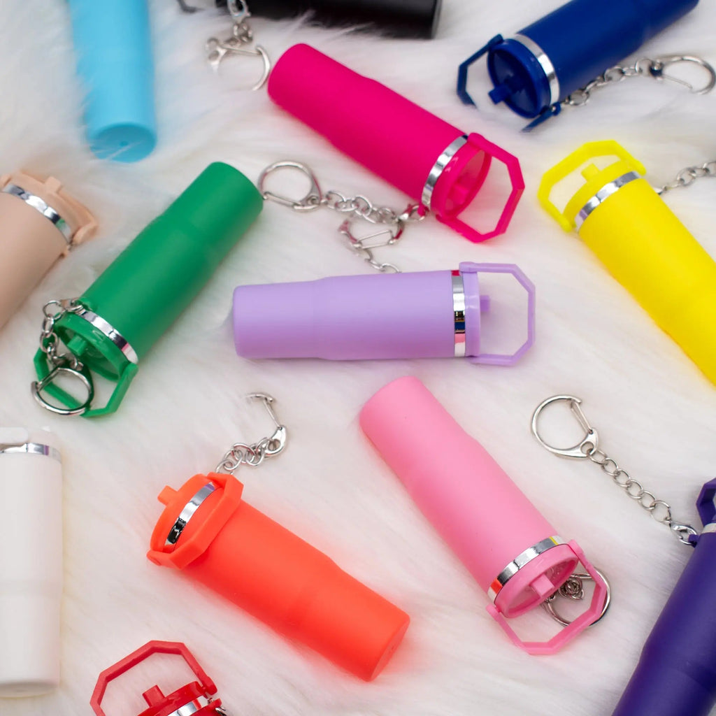 COLORFUL MINI TUMBLER KEYCHAIN – UNIQUE & ATTRACTIVE STYLE