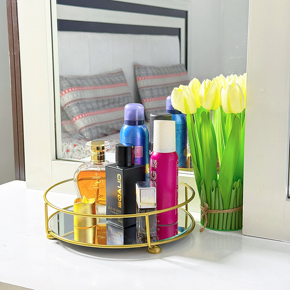 CLASSY GOLDEN VANITY DISPLAY WITH MIRROR
