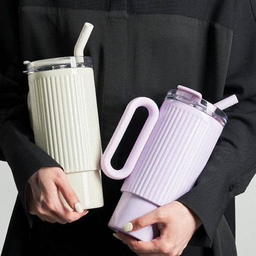 STAINLESS STEEL TUMBLER WITH STEEL STRAW (1100ML)