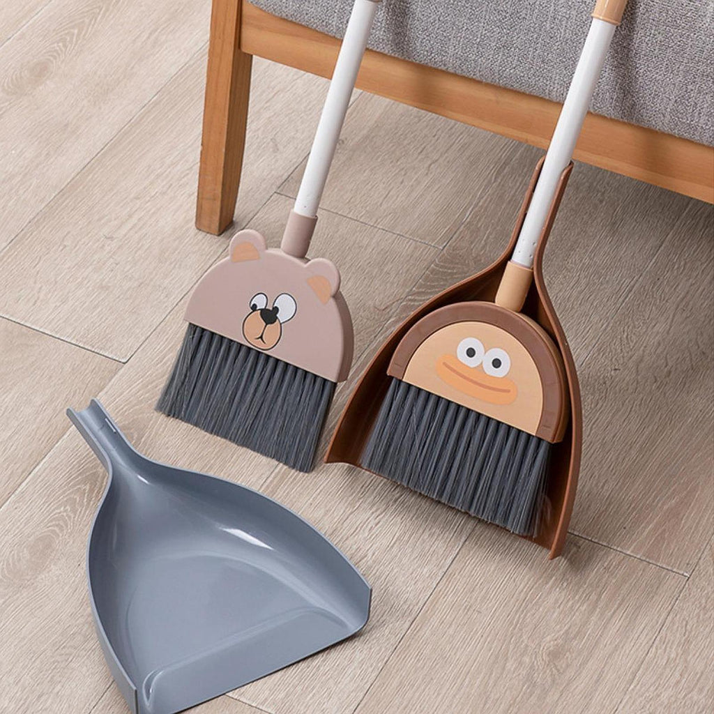 KIDS BROOM DUST PAN SET ✅
