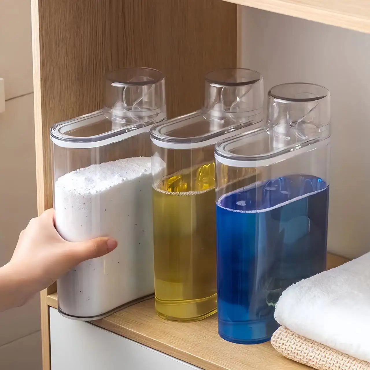REFILLABLE TRANSPARENT CONTAINER FOR DETERGENT STORAGE